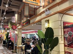 -大食代美食广场(上海中心店)