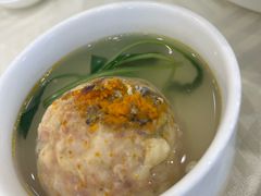 蟹粉狮子头-怡园饭店-餐厅(四望亭店)