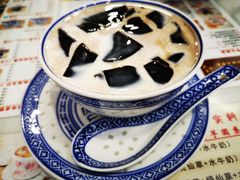 -广信牛奶甜品世家(台东店)