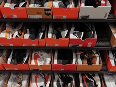 -王府井奥莱临潼小镇(临潼店)