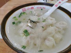 鲜肉小馄饨-小姜锅贴(凤凰街店)