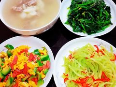 -舒月母婴月嫂育儿嫂(静安店)
