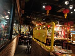 大堂-管氏翅吧(中关村店)