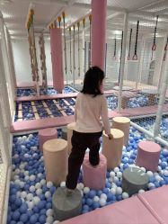 -奈尔宝·儿童乐园·亲子餐厅(华采天地店)