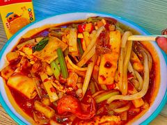 -滴滋味·新疆炒米粉·炒三凉(乌市总店)