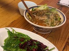 -缘生态云南菜·野生菌庭院餐厅(华侨城店)