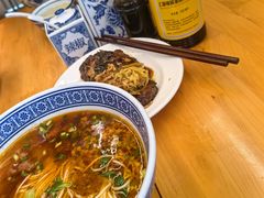 -沪西老弄堂面馆(定西路店)