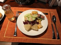 -武汉世茂希尔顿酒店·汇·全日餐厅