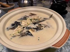 -莲餐厅·湖北菜·潜江小龙虾店(愚园路店)
