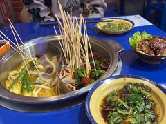 -马路边边火锅串串(观前街店)
