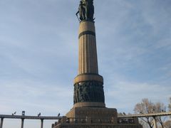 -人民防洪胜利纪念塔