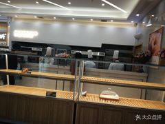 面包甜点陈列柜-爸爸糖吐司面包(宁波世纪东方店)