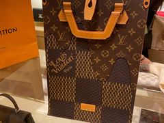 -LV路易威登(贵和购物中心店)