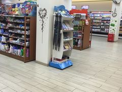 -全家便利店(长江西路店)