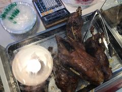 -王浩儿纪六孃甜皮鸭(乐山总店)