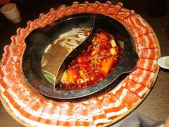 -九牧鱻·渝老鬼重庆火锅(人民路店)