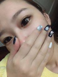 -手牵手美甲
