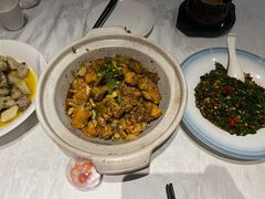 -鄱阳湖·江西小炒·瓦罐煨汤(五道口店)