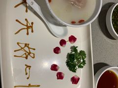 -海底捞火锅(凯德广场店)