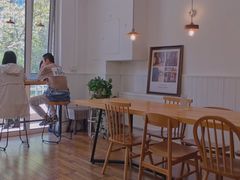 -Cafe Villa