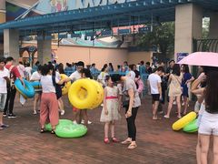 -欢乐水魔方水世界