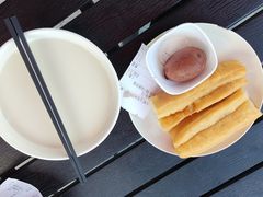 -三好食堂(煎饺·馄饨·肉饼米线·盛世广场店)