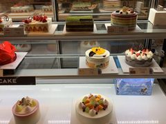 -巴黎贝甜(大宁国际商业广场店)