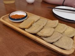 -猫爷的腔调·黔小馆(交大医学住宅区店)