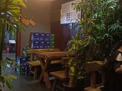 -万记麻辣烫国展总店
