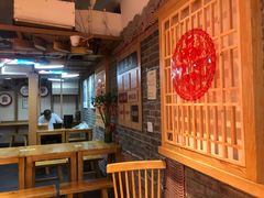 -呷佬·长沙手工米粉(金沙江路店)