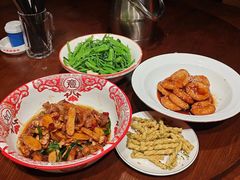 -二厨·吊桥小院·脆皮烧鸡公·本地农家菜(沿江西路店)