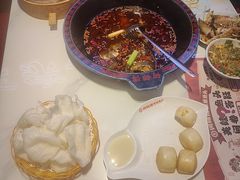 -何师傅美蛙鱼头(汉街店)