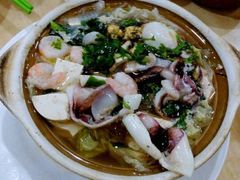 -万和春排骨砂锅米饭(湖北路店)