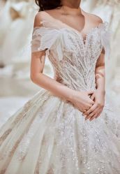 点击看大图 -Lady Jane高端婚纱礼服馆