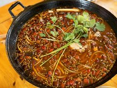 -鸿顺老铁锅美蛙鱼府(解放碑店)