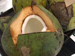 -东椰·海南椰子鸡火锅(朝阳门店)