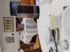 -五谷芳乳鸽王(海景店)