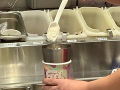 -DQ·蛋糕·冰淇淋(大宁国际商业广场店)