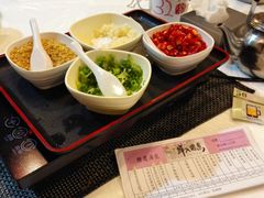 -鲜入围煮花胶鸡海鲜火锅