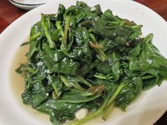 -芦茨金富饭庄·25年老字号·专做稻草鸡