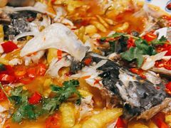 -湘潭九龙鱼头店(城南西路店)