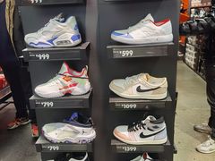 -NIKE上海青浦优选体验店