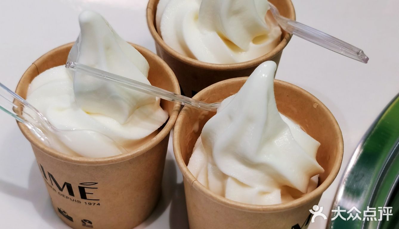 我是来拍照打卡的？不，我是来吃串串香的