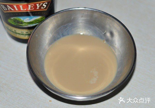 百利甜戚风蛋糕