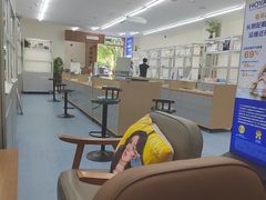 -无奔眼镜·蔡司·依视路授权店(马家堡店)