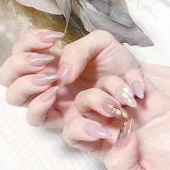 -悦指间美甲美睫