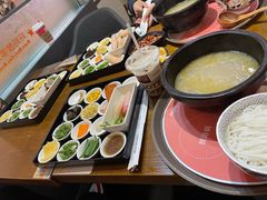 -妈妈故事米线(市府恒隆店)