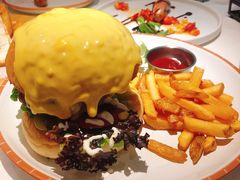 -阿妮叶李(光谷世界城店)