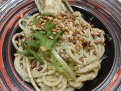 松子青口鲜虾罗勒意面-吃饼人西餐(南开店)