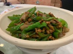 青椒炒肉-椿记烧鹅(叠彩店)